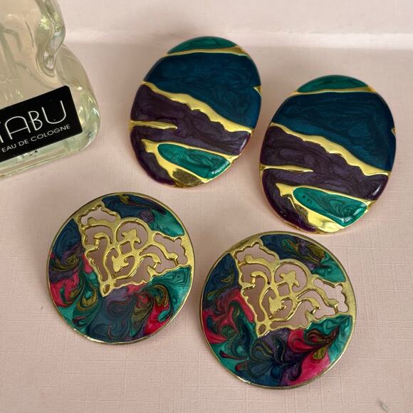 VINTAGE Cloisonné Gold Floral Enamel Heart  Dangle Earrings - Picture 1 of 8